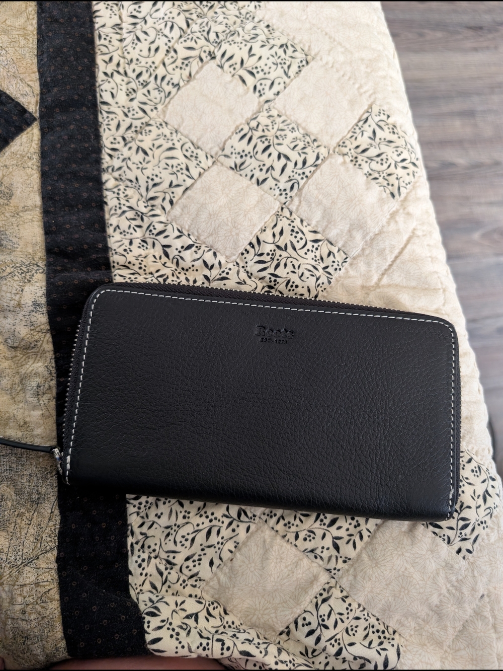 Roots Black Leather Zip Around Wallet with White Contrast Stitching